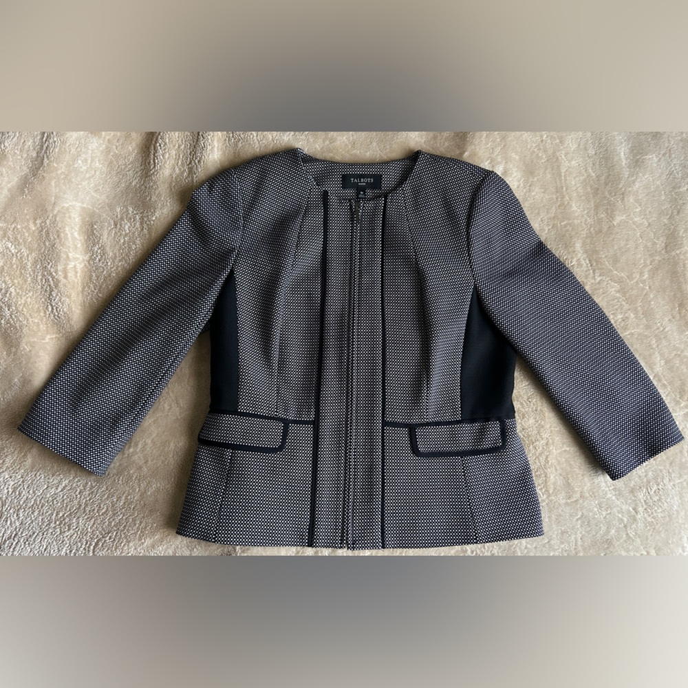 Talbots Black White Light Tweed Front Zip Pocket Cropped Jacket Sz 8P